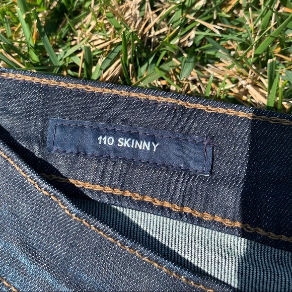 NEW- Lucky Brand: Men's 110 Skinny Jeans - Picture 6 of 7